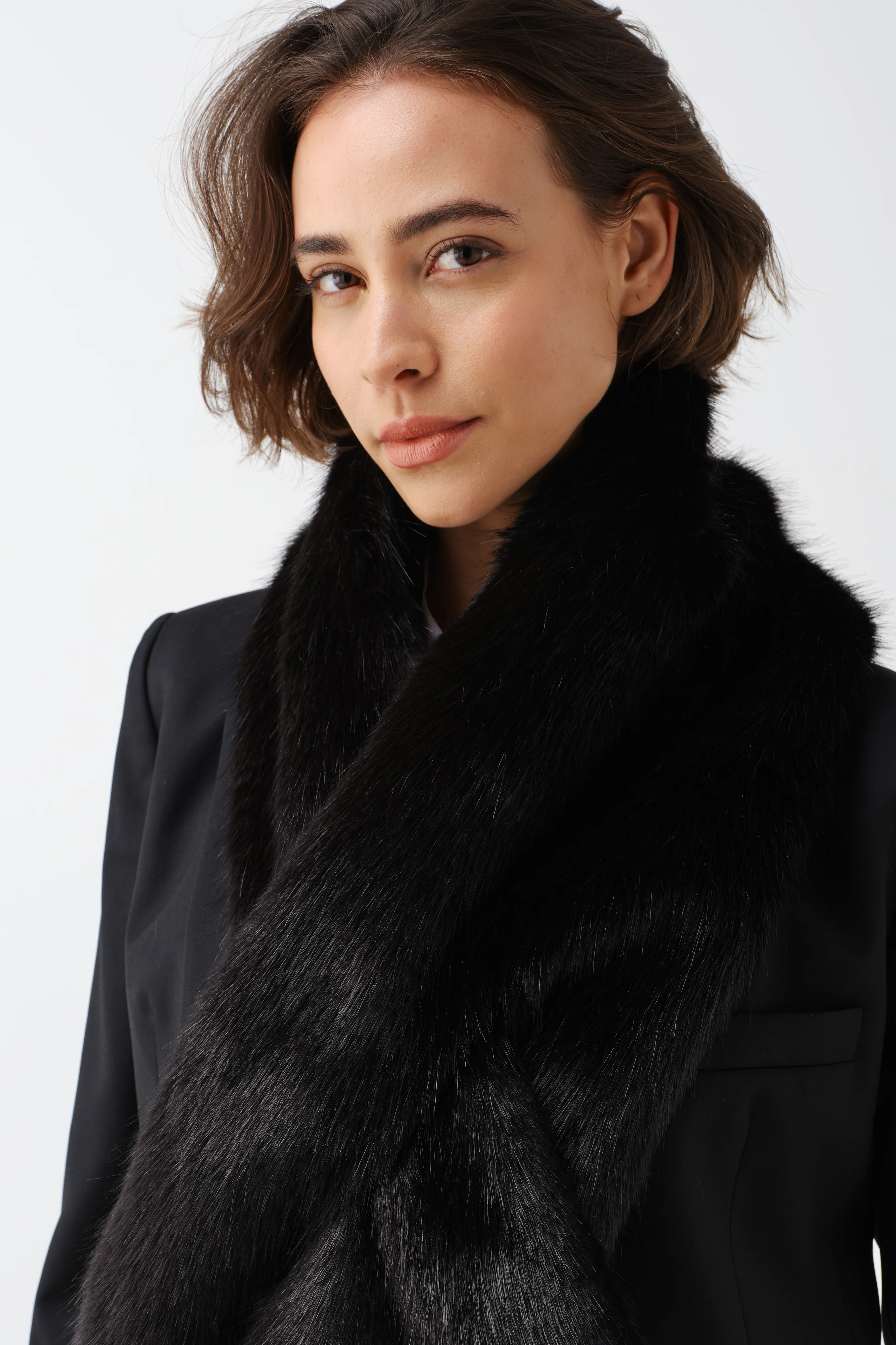 Jet Luxe Scarf - Image 3